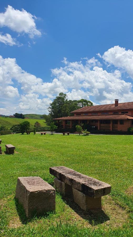 Hotel Cachoeira Dos Luis - Parque & Pousada Bueno Brandão Exterior foto